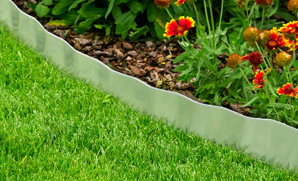 Which Landscape Edging Is Best For Keeping Grass Out
